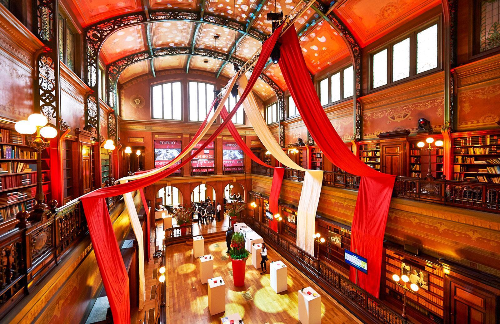 gallery